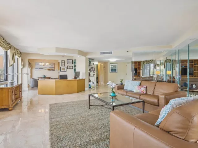 2-bedroom condo for sale in Hallandale Beach - 300 Three Islands Blvd 601 - MondialRealty
