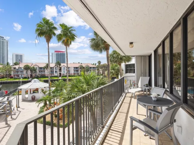 2-bedroom condo for sale in Hallandale Beach - 300 Three Islands Blvd 601 - MondialRealty