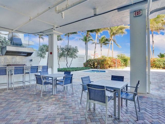 Apartment for rent  Unit #1604 - photo 5904255