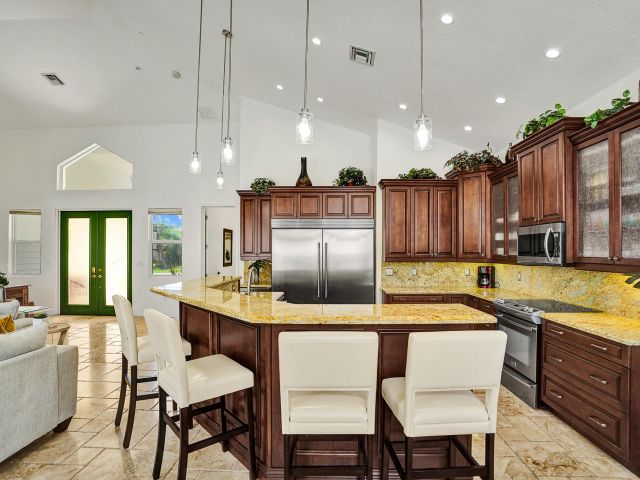 Home for rent at 785 NE 71st Street - photo 5977742