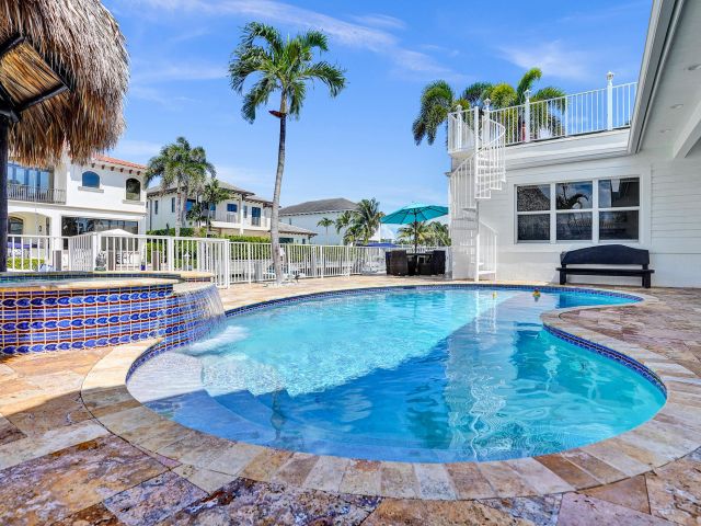 Home for rent at 785 NE 71st Street - photo 5977757