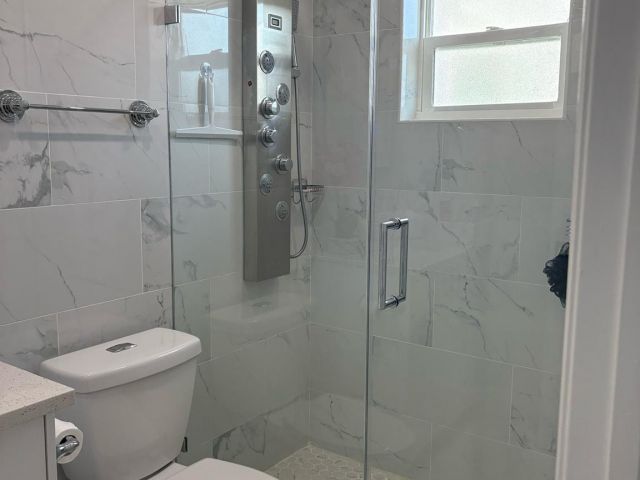 Home for sale at 1210 NE 42nd Ct - photo 6000425