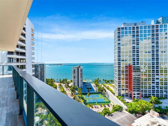 Apartment for sale  Unit #1803 - photo 5914292