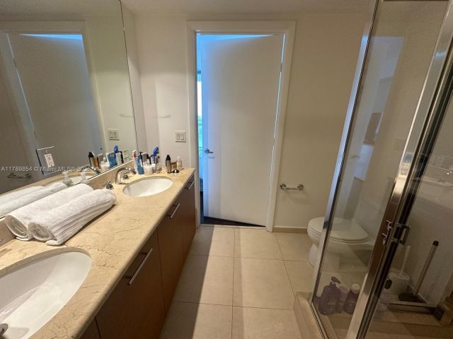 Apartment for sale  Unit #3308 - photo 5967304