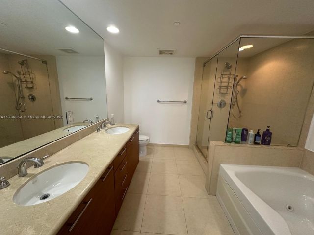 Apartment for sale  Unit #3308 - photo 5967311