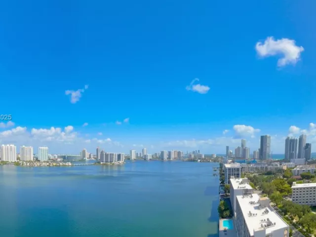 Apartment for sale  Unit #2219 - photo 5896290