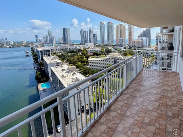 Apartment for sale  Unit #2219 - photo 5896292