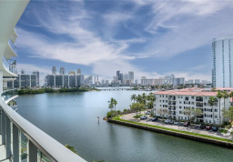 Apartment #606 at Echo Aventura