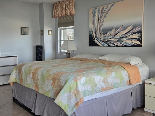 Apartment for rent  Unit #727 - photo 5920441