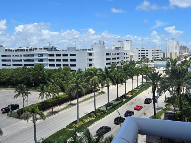 Apartment for rent  Unit #727 - photo 5920449