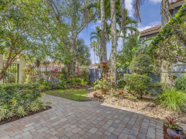 Home for sale at 10225 Osprey Trace - photo 5983244