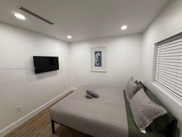 Home for rent at 2918 SW 2nd St 2918 - photo 5974768