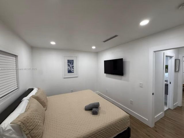 Home for rent at 2918 SW 2nd St 2918 - photo 5974773