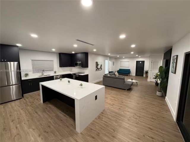 Home for rent at 2918 SW 2nd St 2918 - photo 5974775