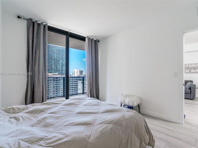 Apartment for sale  Unit #1205 - photo 5930058