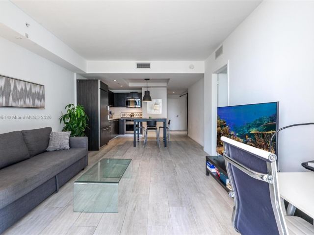 Apartment for sale  Unit #1205 - photo 5930065