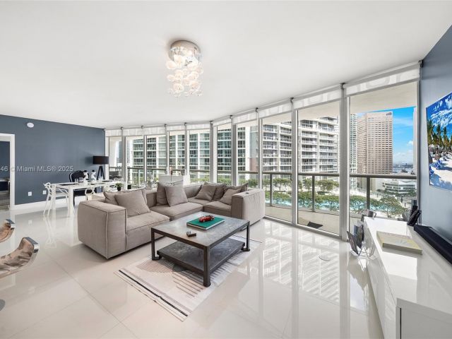 Apartment for rent  Unit #1704 - photo 5944804