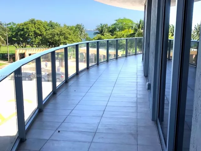 Apartment for sale  Unit #215 - photo 5899930