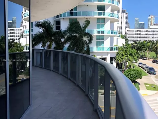 Apartment for sale  Unit #215 - photo 5899929