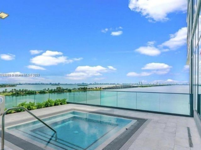 Apartment for rent  Unit #3601 - photo 5927670