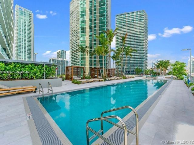 Apartment for rent  Unit #3601 - photo 5927671