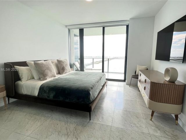 Apartment for rent  Unit #3601 - photo 5927681