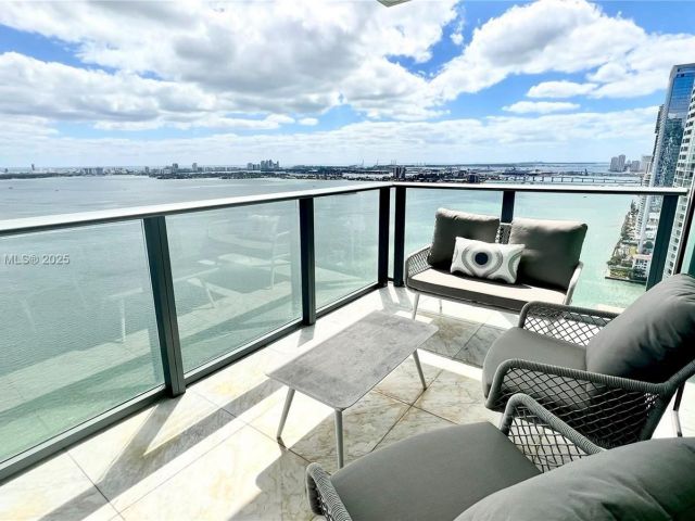 Apartment for rent  Unit #3601 - photo 5927688