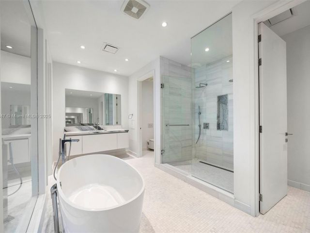 Apartment for sale  Unit #TH-403 - photo 6198836