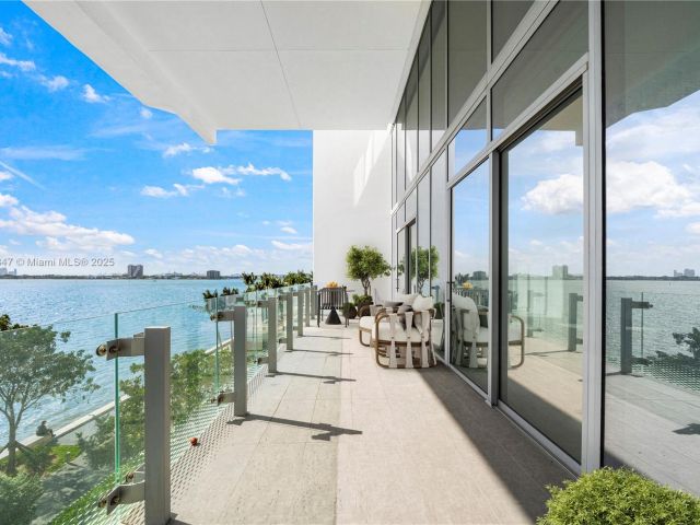 Apartment for sale  Unit #TH-403 - photo 6198838