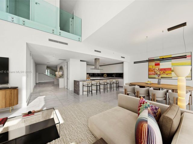 Apartment for sale  Unit #TH-403 - photo 6198843