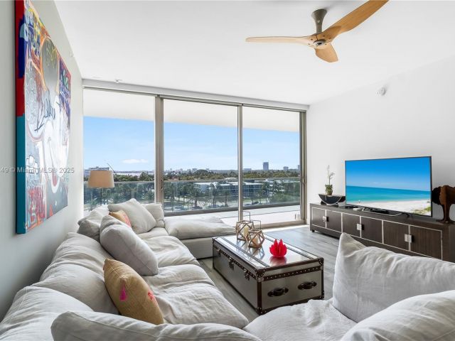 Apartment for sale  Unit #605 - photo 5902657