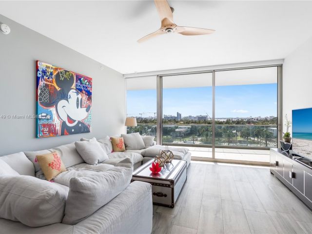 Apartment for sale  Unit #605 - photo 5902658