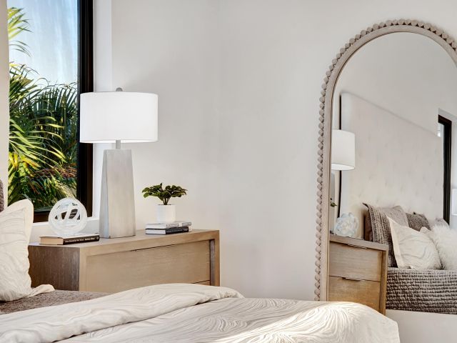 Home for sale at 1133 NE 3rd Avenue - photo 5942360