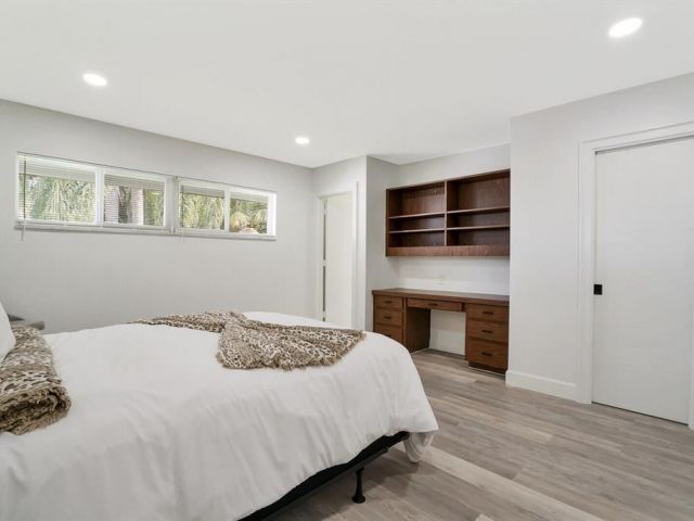 Home for sale at 5201 NE 33rd Avenue - photo 6035400