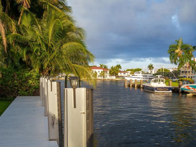 Home for sale at 5201 NE 33rd Avenue - photo 6035410