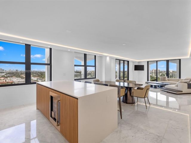 Apartment for sale  Unit #17R - photo 5959736