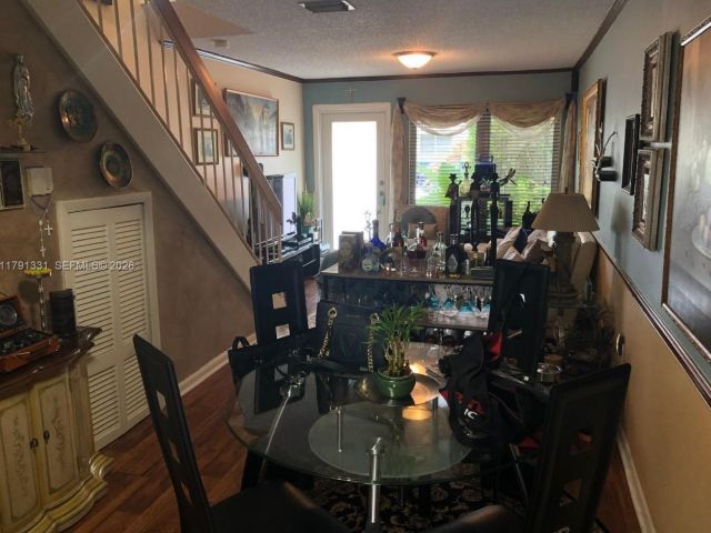 2-bedroom home for rent in Coral Gables - 248 Majorca Ave 248 - MondialRealty