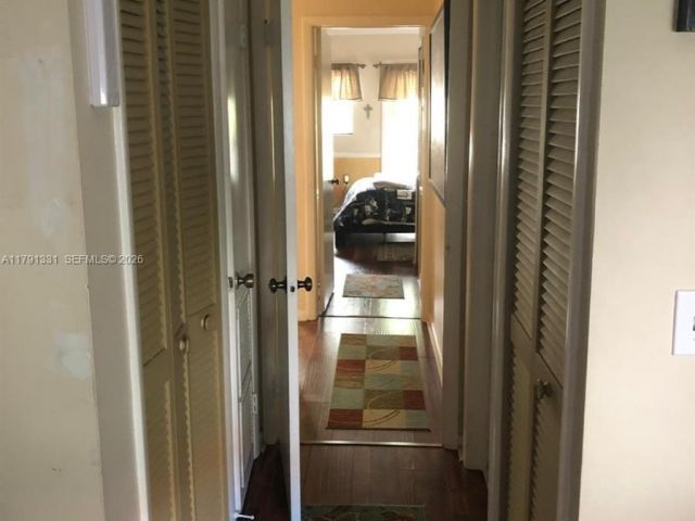 2-bedroom home for rent in Coral Gables - 248 Majorca Ave 248 - MondialRealty