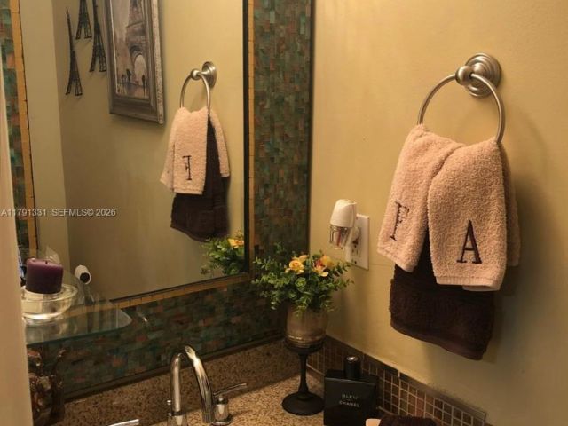 2-bedroom home for rent in Coral Gables - 248 Majorca Ave 248 - MondialRealty