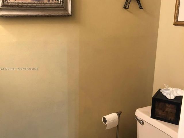 2-bedroom home for rent in Coral Gables - 248 Majorca Ave 248 - MondialRealty