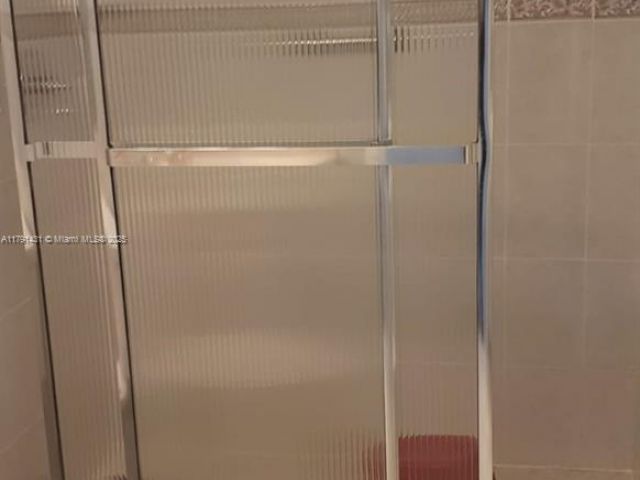 Apartment for rent  Unit #1208 - photo 5960197