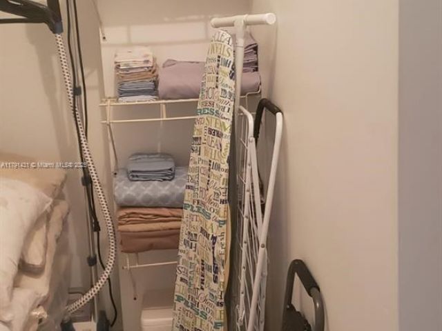 Apartment for rent  Unit #1208 - photo 5960198