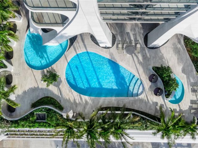 Apartment for sale  Unit #5801 - photo 5922929