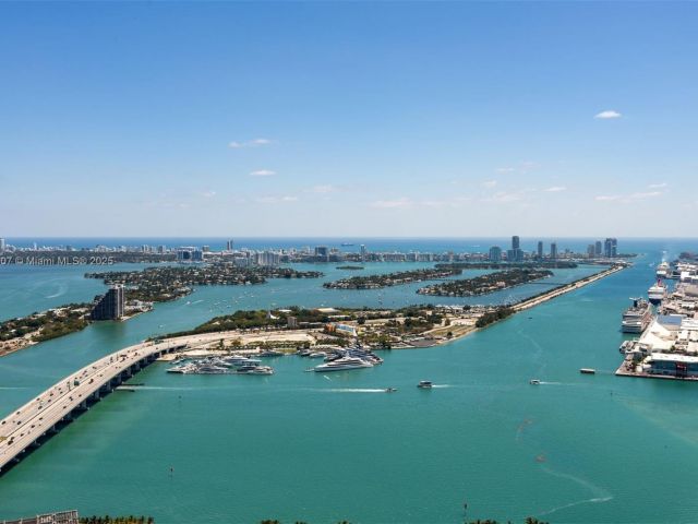 Apartment for sale  Unit #5801 - photo 5922946