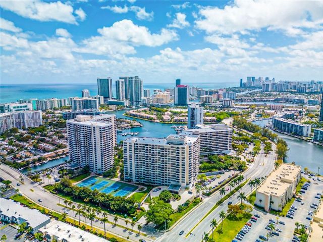 Apartment for sale  Unit #2004 - photo 5902353