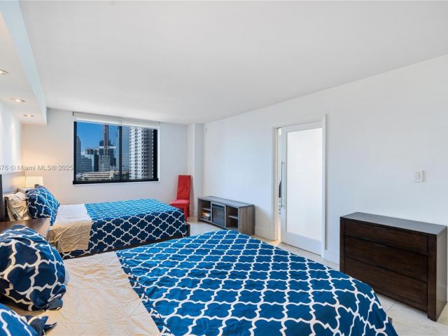 Apartment for sale  Unit #1411 - photo 5917779