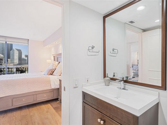 Apartment for sale  Unit #1411 - photo 5917782