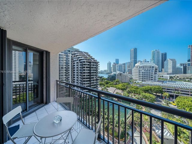 Apartment for sale  Unit #1411 - photo 5917790