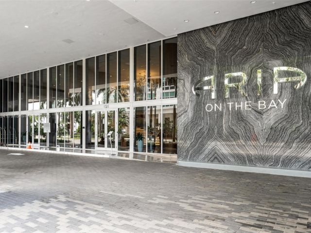 Apartment for sale  Unit #1708 - photo 5899927