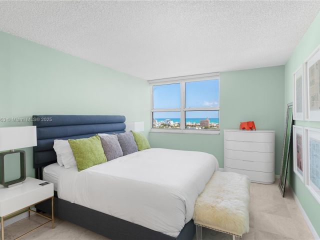 Apartment for sale  Unit #2102 - photo 6006614